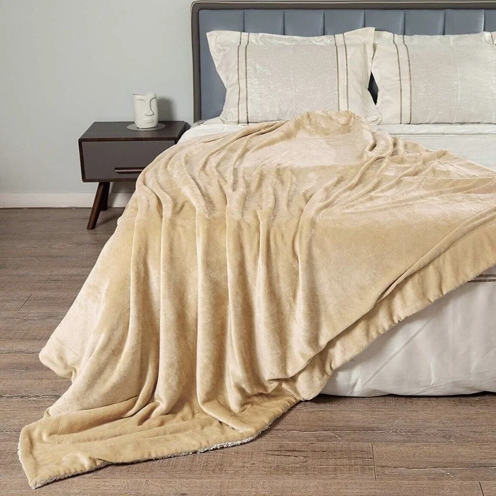 RONGTAI Sherpa Fleece Soft Fluffy Blanket Throw Lightweight Warm Blankets NWOT